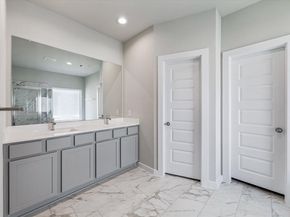 5619 Sandhill Oak Trail, Houston TX 77066
