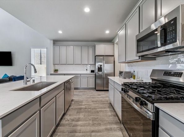 5619 Sandhill Oak Trail, Houston TX 77066