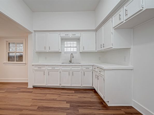 3280 Berry Street, Houston TX 77004