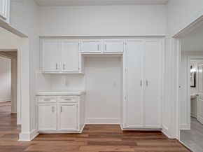 3280 Berry Street, Houston TX 77004