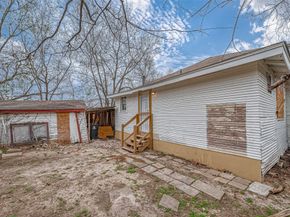 3280 Berry Street, Houston TX 77004