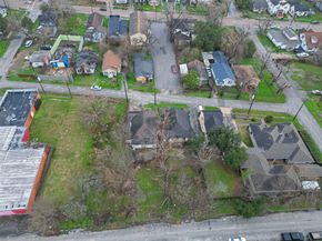 3280 Berry Street, Houston TX 77004