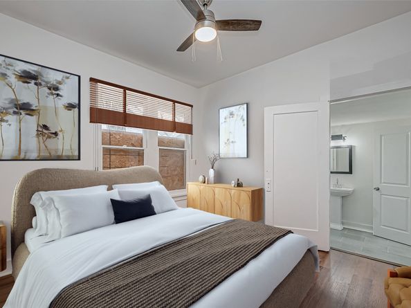 3280 Berry Street, Houston TX 77004