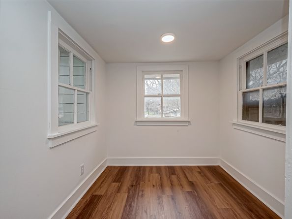 3280 Berry Street, Houston TX 77004