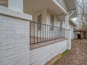 3280 Berry Street, Houston TX 77004