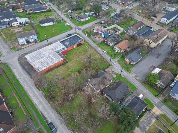 3280 Berry Street, Houston TX 77004