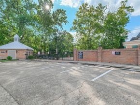 2230 S Piney Point Road 113, Houston TX 77063
