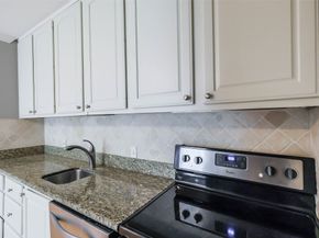 2230 S Piney Point Road 113, Houston TX 77063