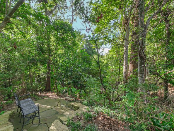 2230 S Piney Point Road 113, Houston TX 77063