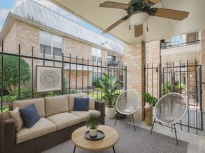 2230 S Piney Point Road 113, Houston TX 77063