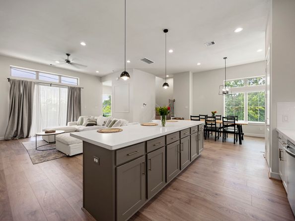 710 Louise Street, Houston TX 77009