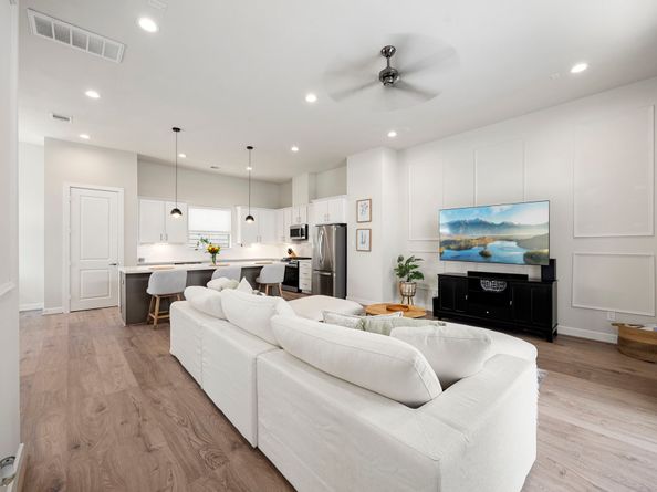 710 Louise Street, Houston TX 77009