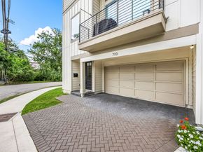 710 Louise Street, Houston TX 77009