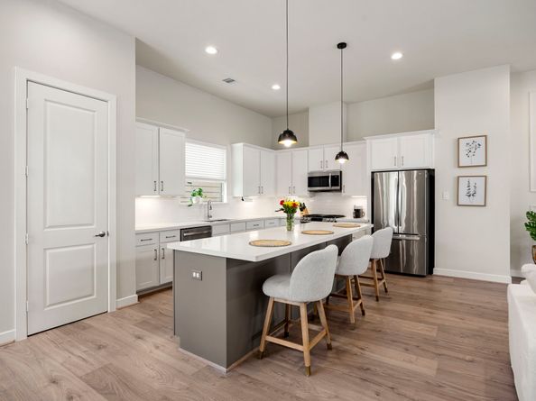 710 Louise Street, Houston TX 77009