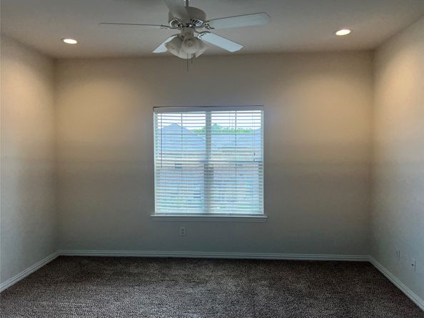 1925 Timber Oaks Drive, Garland TX 75040