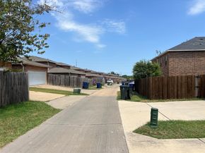 1925 Timber Oaks Drive, Garland TX 75040