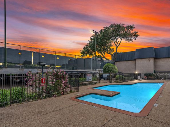 8419 Hearth Drive 21, Houston TX 77054