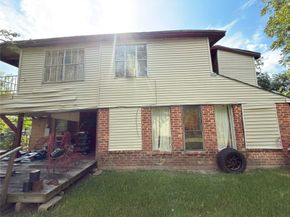 10106 Cheeves Drive, Houston TX 77016