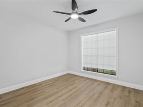 4002 Knotty Oaks Trl, Houston TX 77045