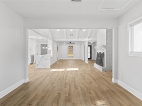 4002 Knotty Oaks Trl, Houston TX 77045