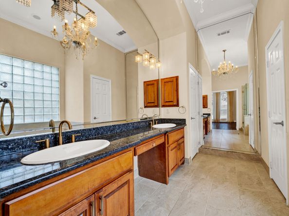 4317 Willowbend Blvd Boulevard, Houston TX 77035