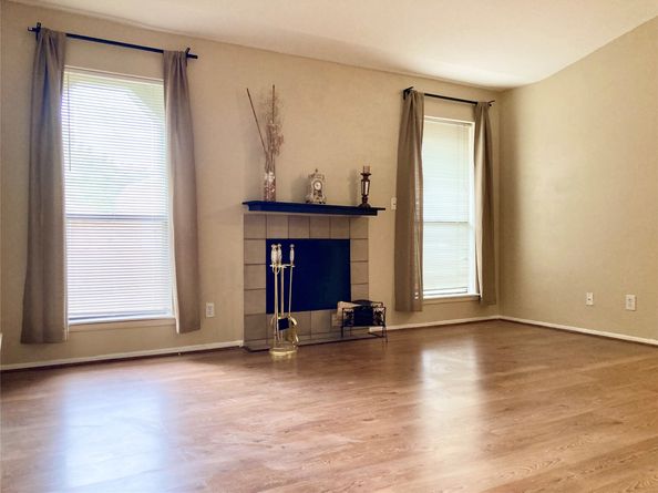 6602 Harbor Town Drive 1008, Houston TX 77036