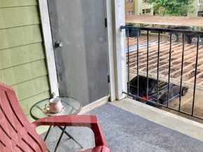 6602 Harbor Town Drive 1008, Houston TX 77036