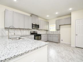 2803 Bowlin Leaf Lane, Houston TX 77014
