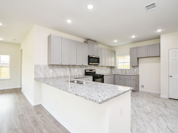 2803 Bowlin Leaf Lane, Houston TX 77014