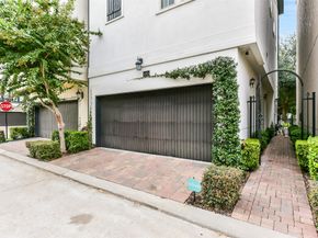 10924 Wrenwood Park, Houston TX 77043