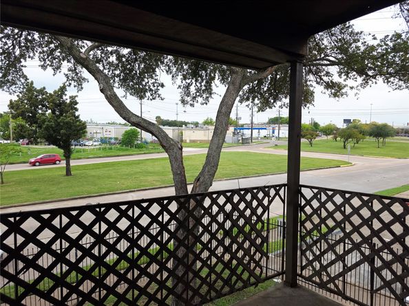 9090 S Braeswood Boulevard 74, Houston TX 77074