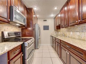 7575 Katy Freeway 115, Houston TX 77024