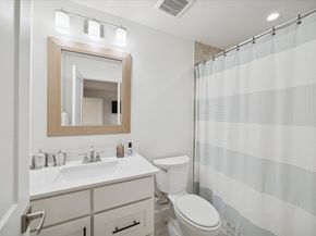 9015 Theysen Drive, Houston TX 77080