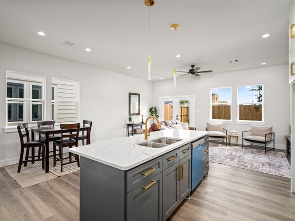 7220 Avenue B, Houston TX 77011