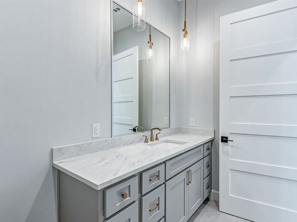6522 Westview Drive, Houston TX 77055