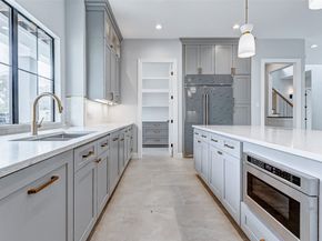 6522 Westview Drive, Houston TX 77055