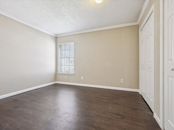 11957 Bob White Drive 863, Houston TX 77035