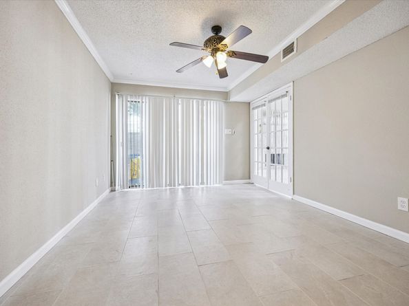 11957 Bob White Drive 863, Houston TX 77035