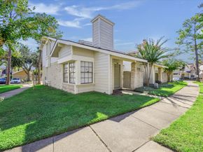 11957 Bob White Drive 863, Houston TX 77035
