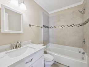 11957 Bob White Drive 863, Houston TX 77035