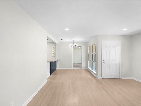 5926 Belneath Street, Houston TX 77033