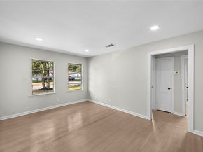 5926 Belneath Street, Houston TX 77033