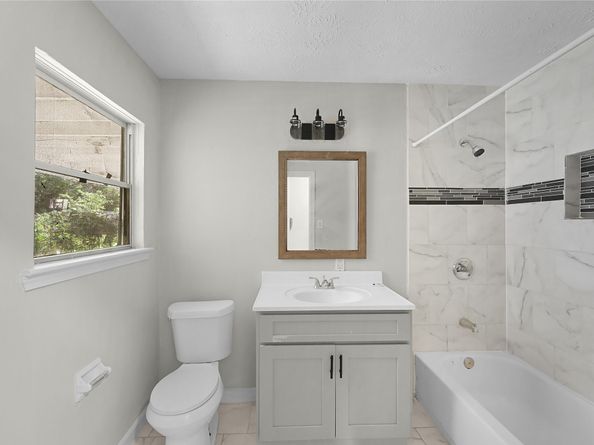 5926 Belneath Street, Houston TX 77033