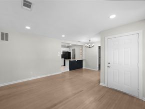 5926 Belneath Street, Houston TX 77033