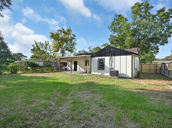 5926 Belneath Street, Houston TX 77033