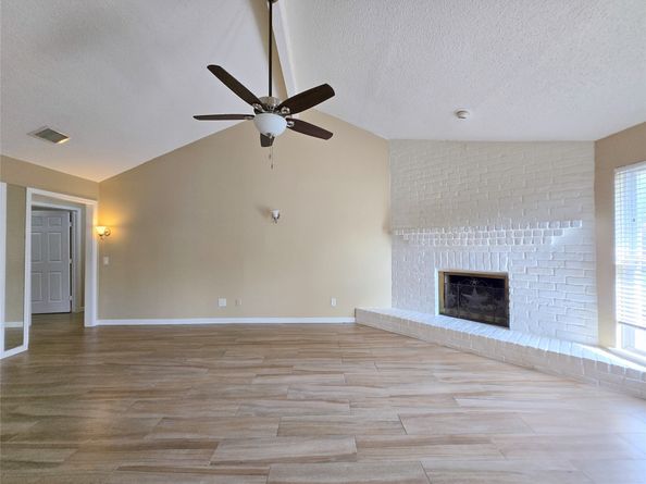 3122 Mosby Drive, Sugar Land TX 77479