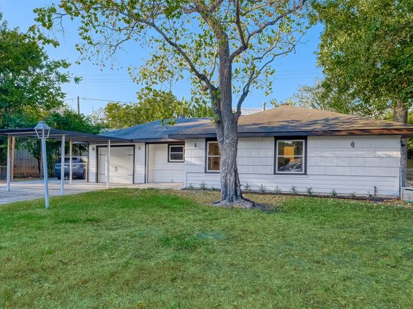4 Carlota Court, Houston TX 77074