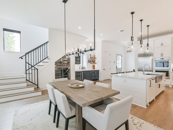 1410 Indiana Street, Houston TX 77006