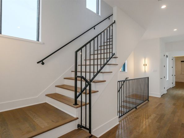 1410 Indiana Street, Houston TX 77006