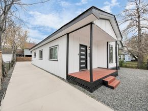 2518 Cochran Street, Houston TX 77009